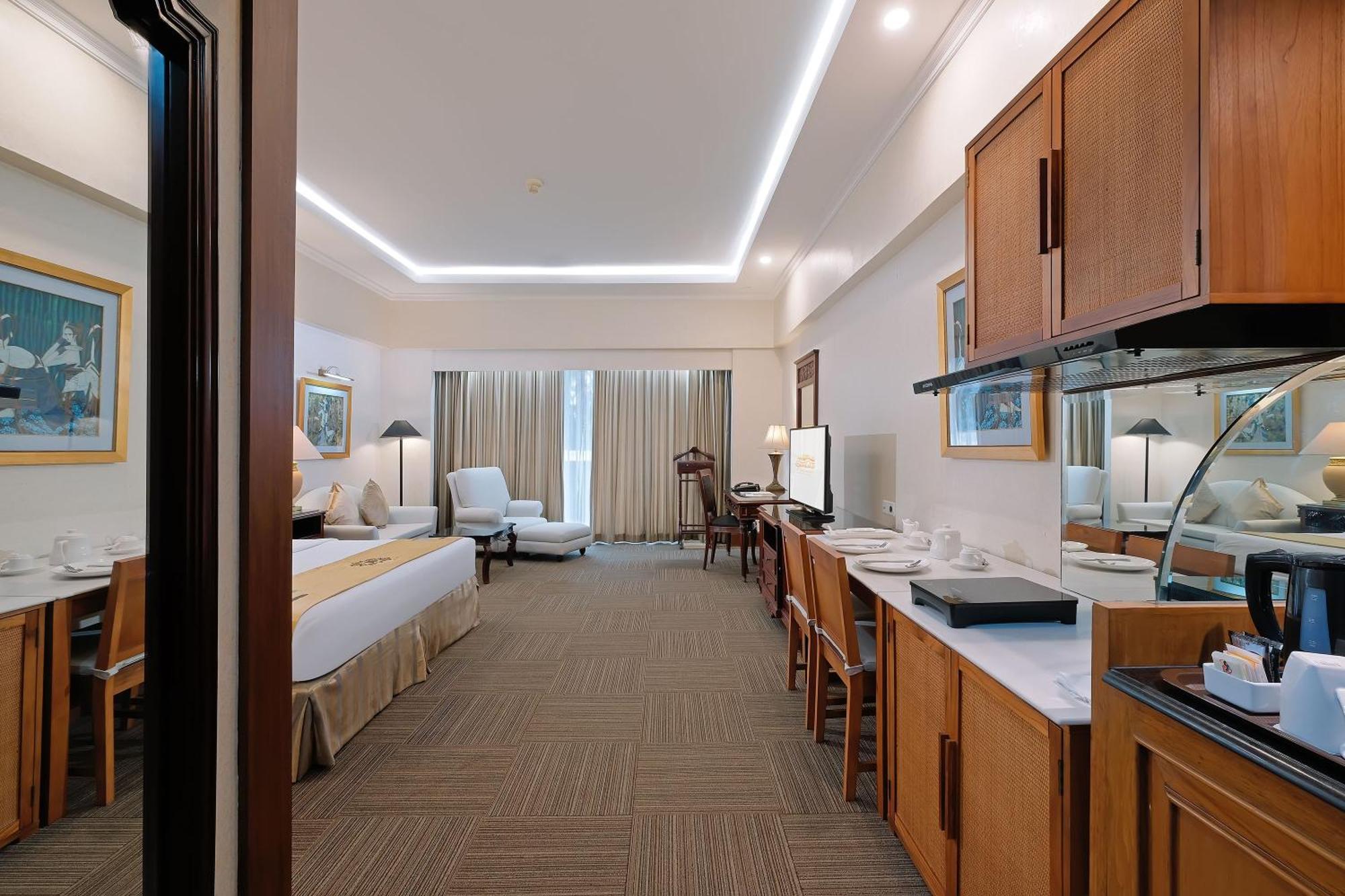 Sunlake Waterfront Resort & Convention Jakarta Kültér fotó