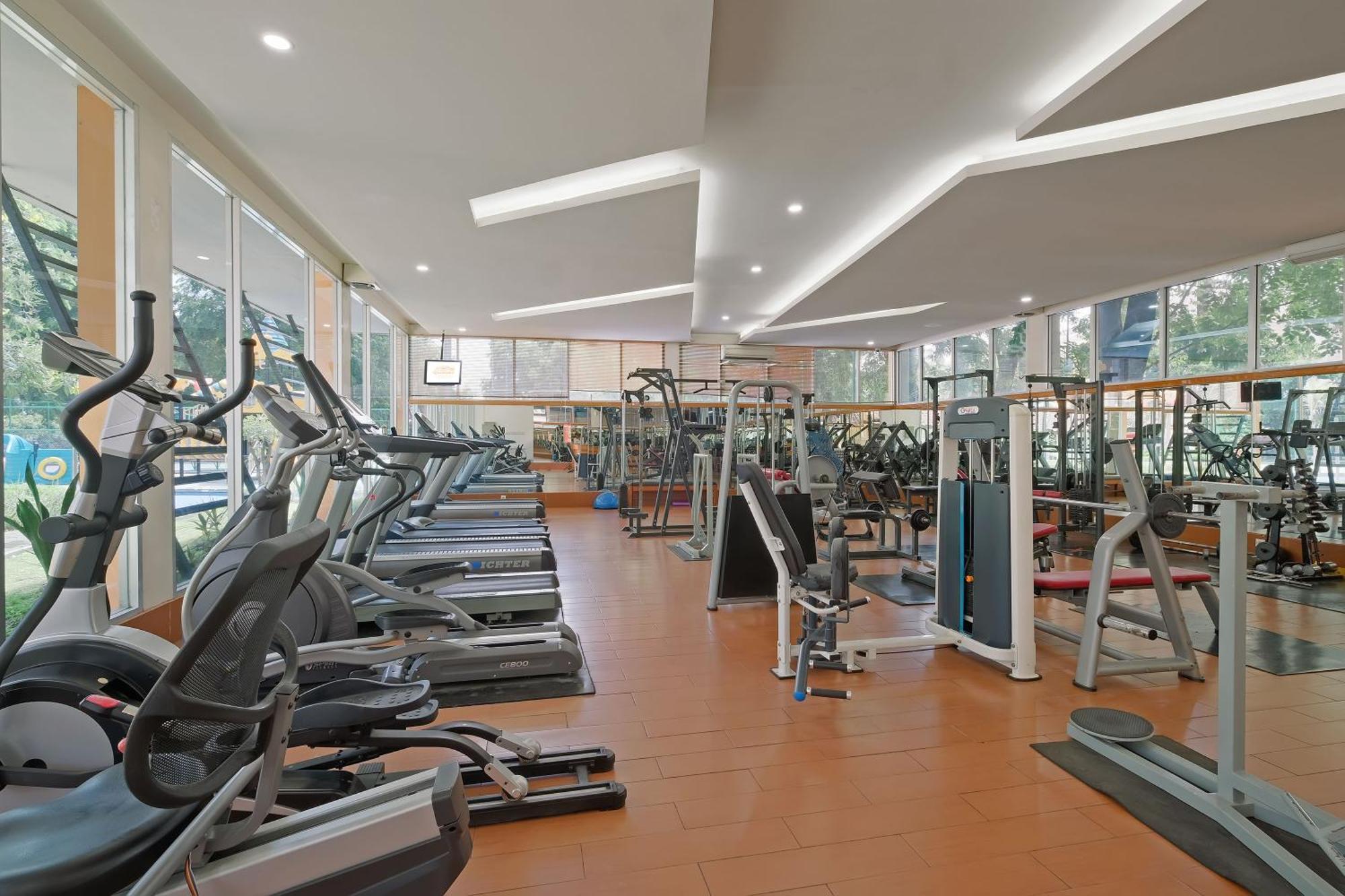 Sunlake Waterfront Resort & Convention Jakarta Kültér fotó